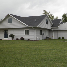 Gorgeous 4 bedroom mini-farm for sale in Coldwater